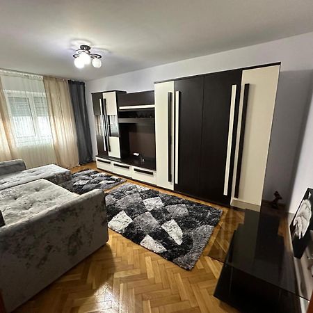 Apartament 3 Camere Tecuci Luaran gambar